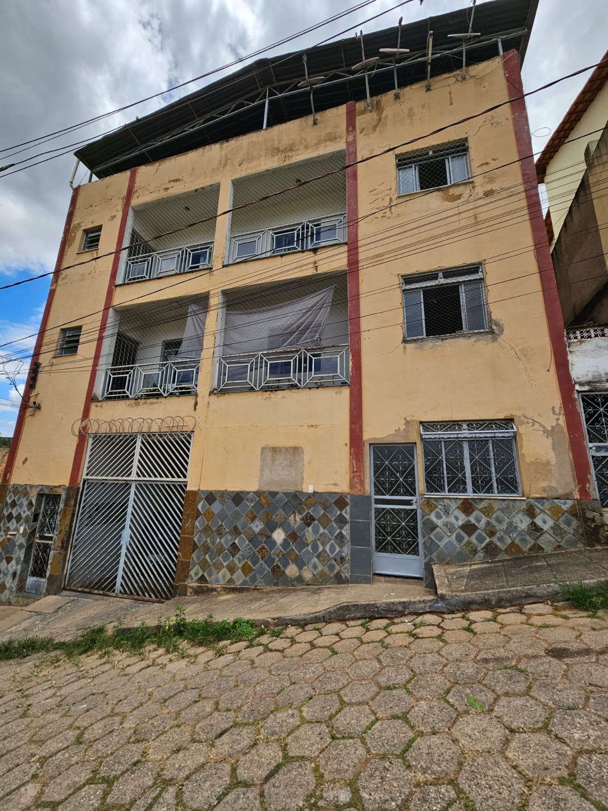 WhatsApp Image 2025-10-09 at 15.46.40 (2)