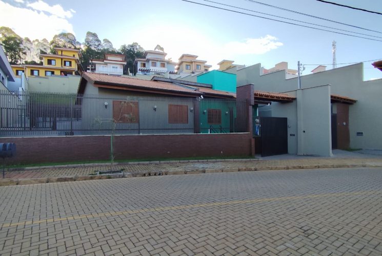 WhatsApp Image 2025-05-19 at 14.36.45 (1)